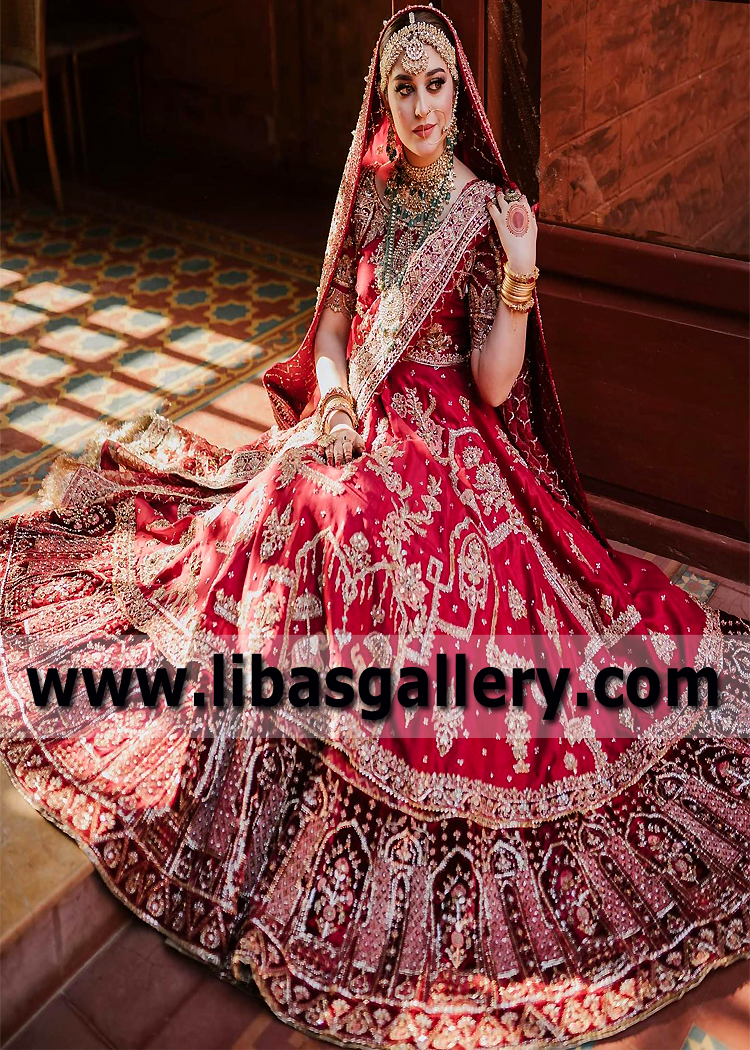 traditional indian wedding dress red