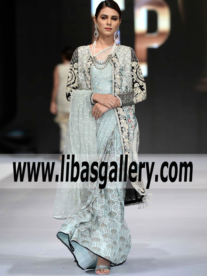 Graceful Beau Blue Saree for Formal Occasions
