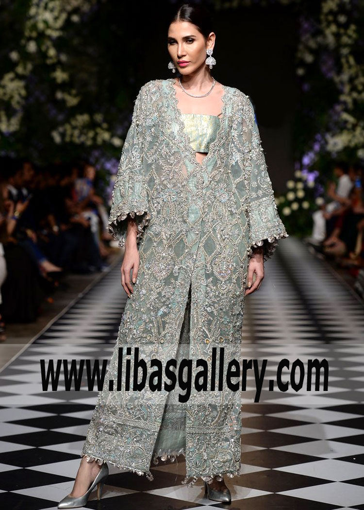 Absolutely Unique Xanadu Clover Gown