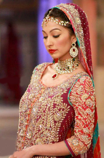 Maroon Amedeus Sharara