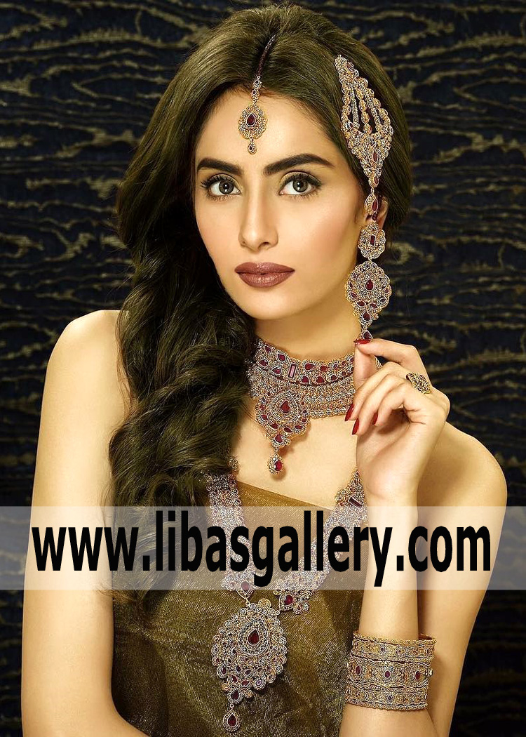 Fashion forward wedding jewellery design