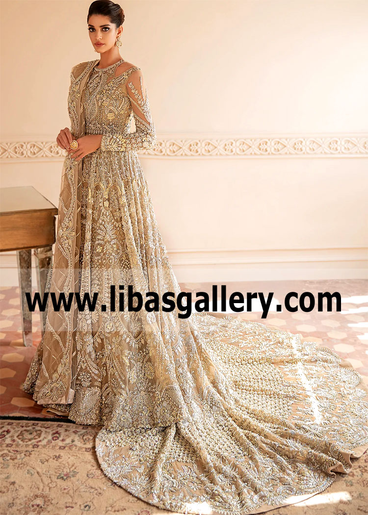 Beige Ovule Bridal Gown With Trail