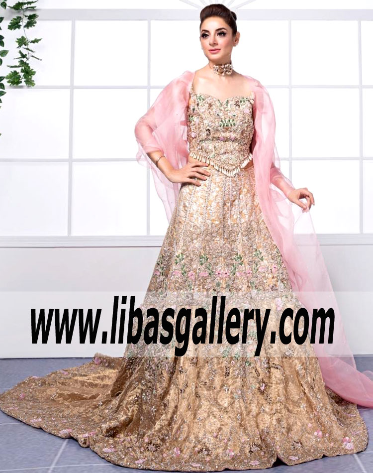 Look Dazzling in this Wonderful Pastel Pink Bridal Lehenga