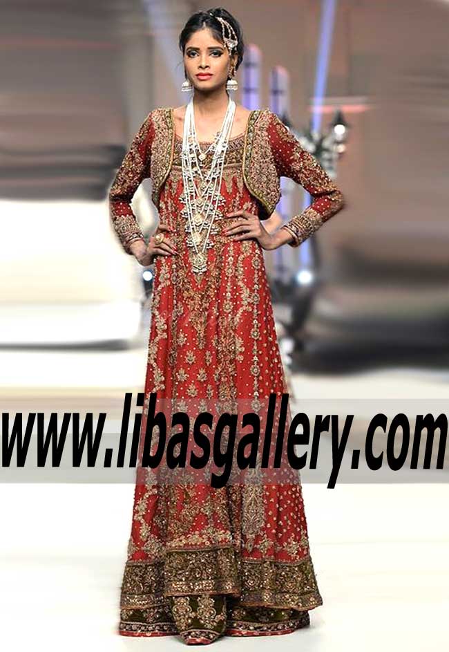 This Stunning Designer Anarkali Lehenga features all over Pretty Embellishments to be the Queen of the Evening on Special Day