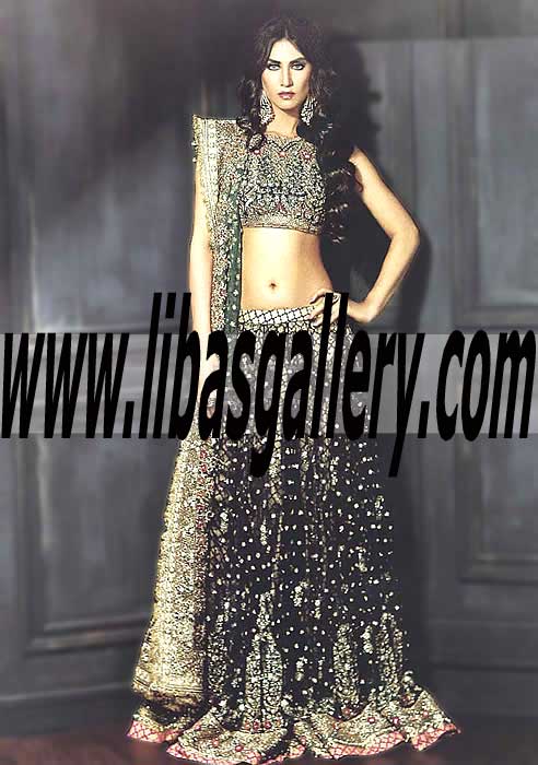 Splendorous Designer Bridal Wear with Heavy Lehenga and Dupatta