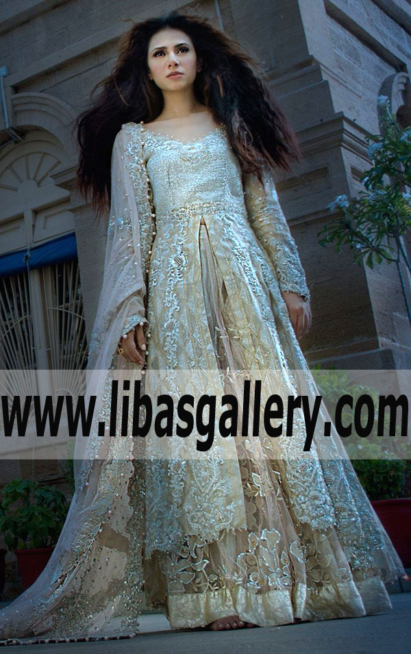 Designer Tena Durrani Bridal Lehenga Dress with Heavy Dupatta Designer Bridal Lehenga Austin Texas USA Mon Reve Bridal Collection