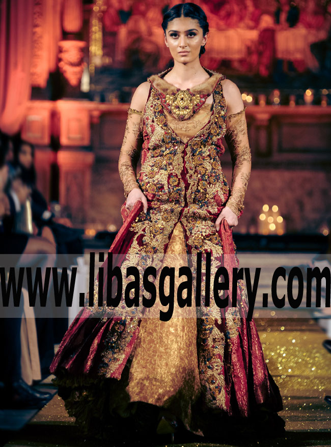 Outstanding Crimson Halter Neck Bridal Gown for Wedding and Special Occasions