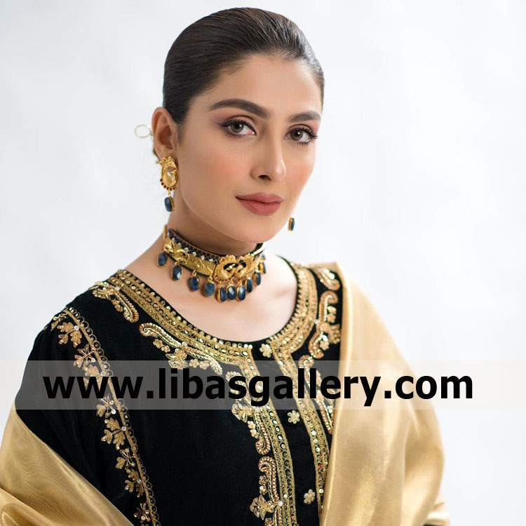 Pretty Fashionable women in latest designer bridal jewellery set