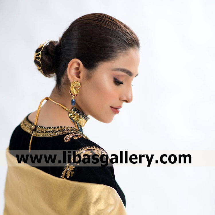 Pretty Fashionable women in latest designer bridal jewellery set