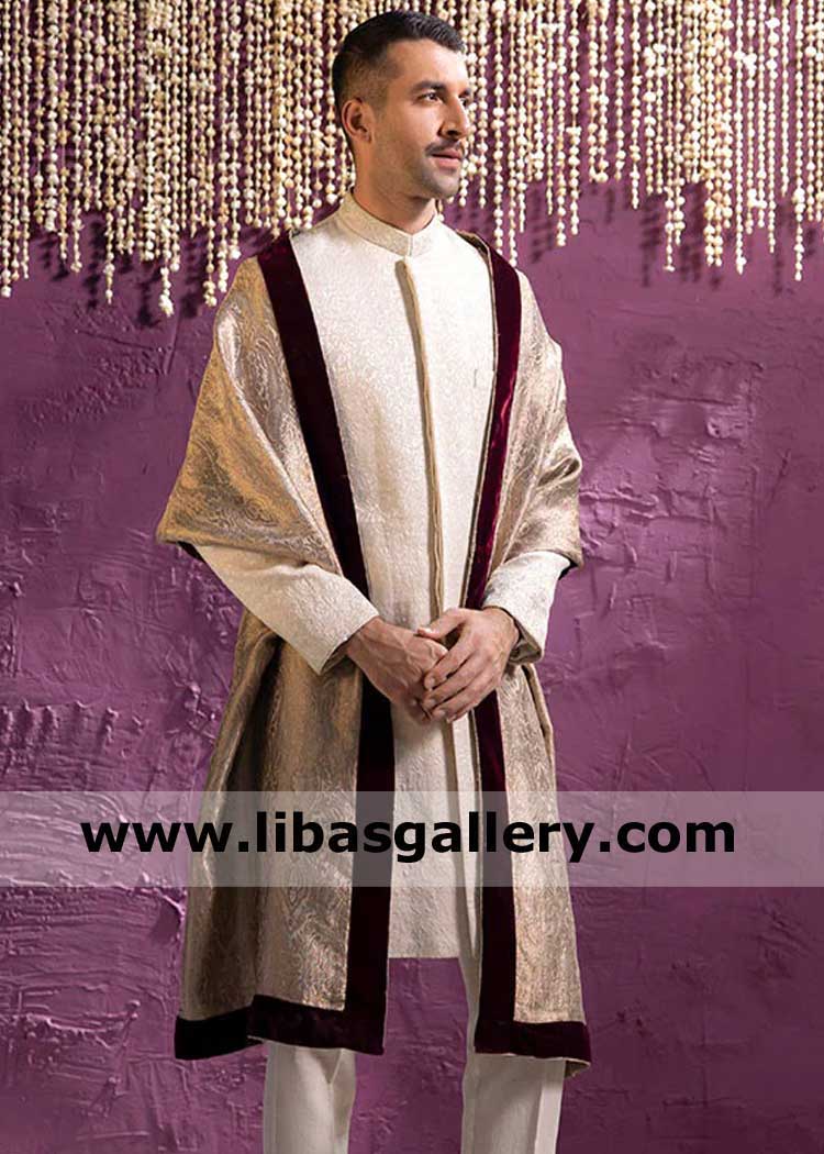 Gold Atlas Jamawar Men Wedding Shawl with Maroon Velvet Applique