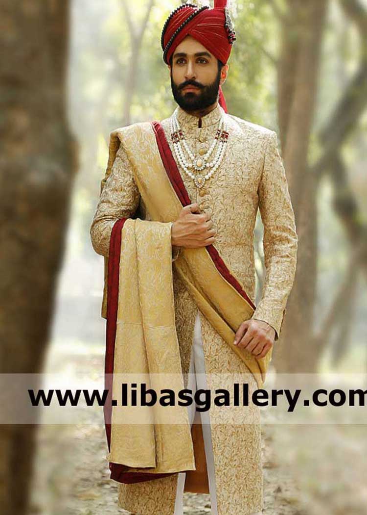 Gold Jamawar Groom Shawl to convert your Simple Event into Royal Wedding
