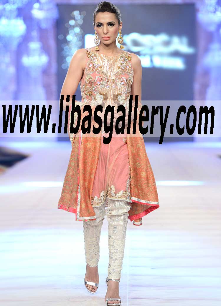 Enchanting formal Dress for Party and Evening