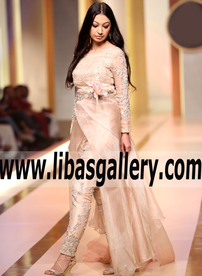 Fantastic Peach puff Hippeastrum Occasion Wear 