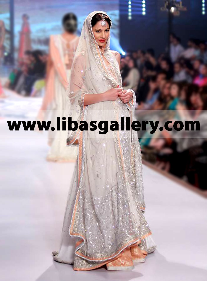 Buy Zainab Chottani bridal lehengas and wedding lehngas collection, Zainab Chottani Latest pakistani wedding lehenga, bridal lenghas by Zainab Chottani bridal shops in Bellerose NY