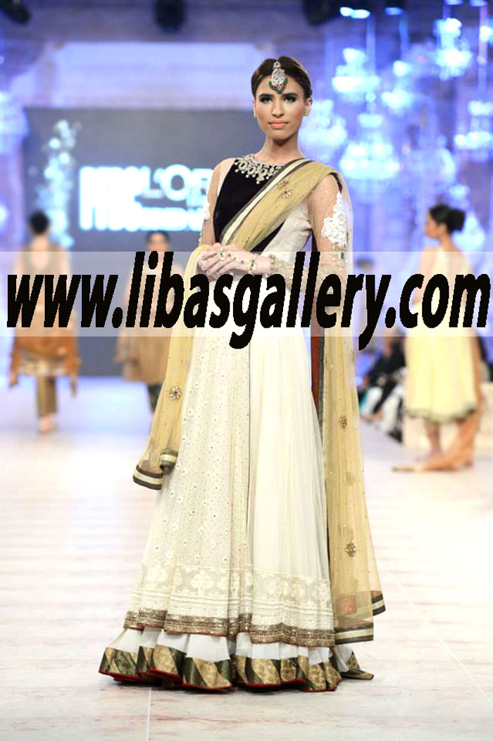 New Arrivals bold beautiful Long Wedding Dress with admiring embellishments