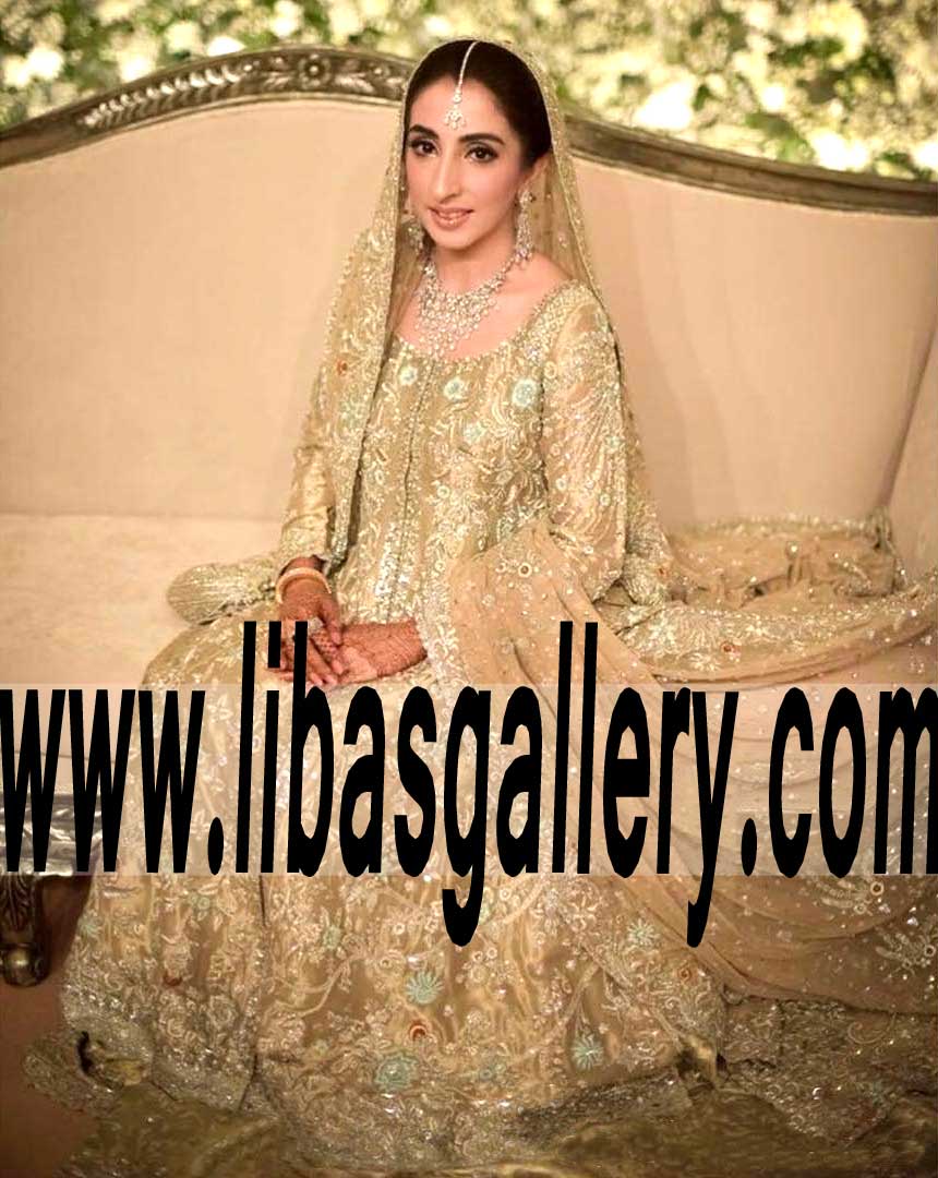 Striking Bridal Wear Lehenga Dress with Wedding Reception Gown for Beautiful Brides