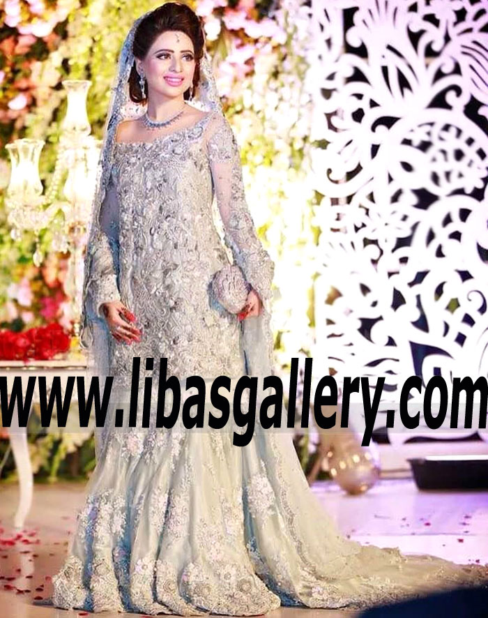 The Elegant and Romantic Look Wedding Dress