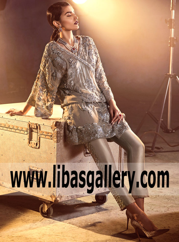 Eye Catching Dark Tan Gladiolus Party Wear