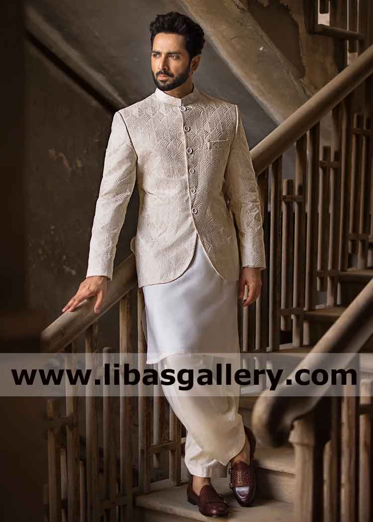 Cultural richness of the attire Men Prince Suit Design