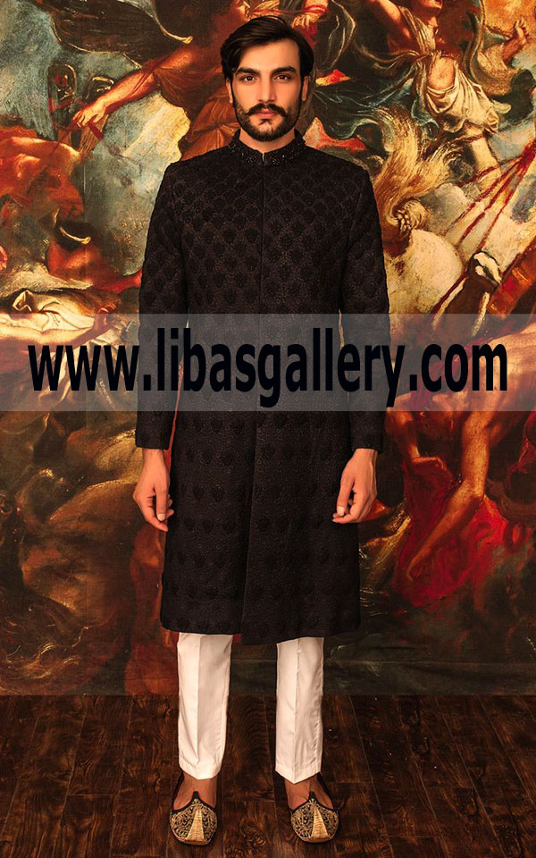 Black Wedding Sherwani Suit for Groom Bespoke Sherwani for Men 2018