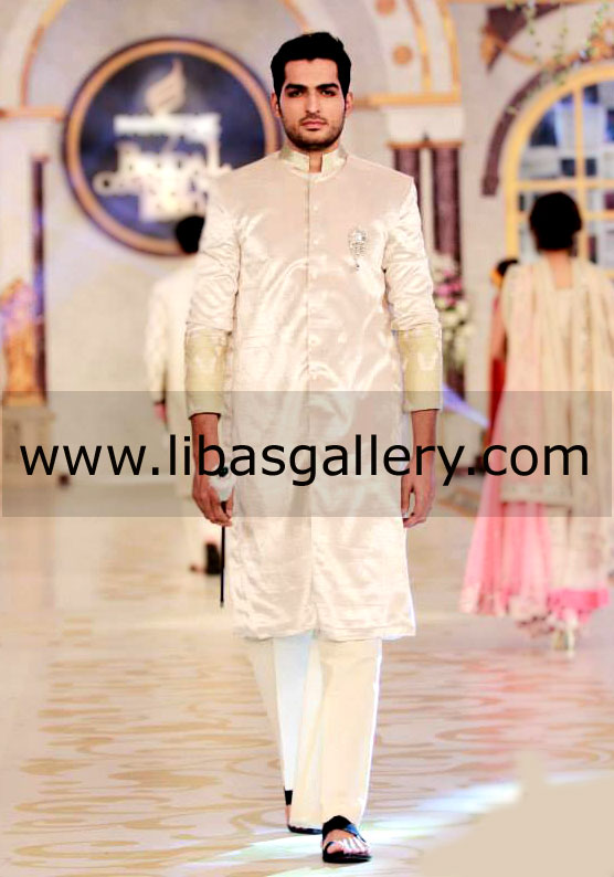 Mens Velvet Sherwani for Wedding Event