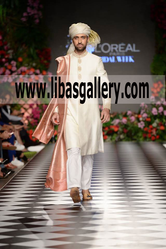 Off White Wedding Sherwani with light Zardozi Work
