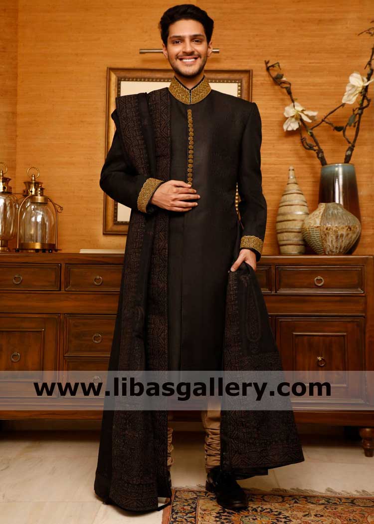 Groom Wedding Sherwani with Gold hand Embellishment for marriage day banquet with gold inner kurta pajama Petersburg Hialeah Oklahoma City USA
