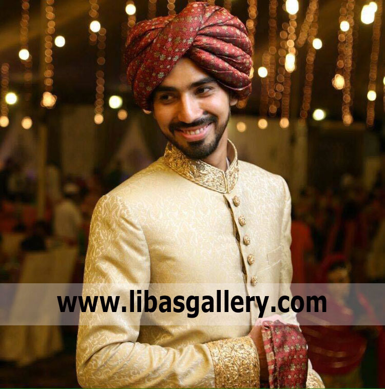 Great Smile of Happy Groom in pretied jamawar Maroon Safa