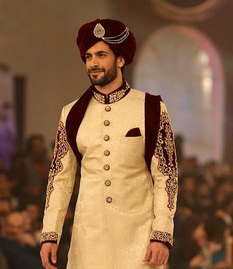 Groom wedding turban for nukah pretied in velvet