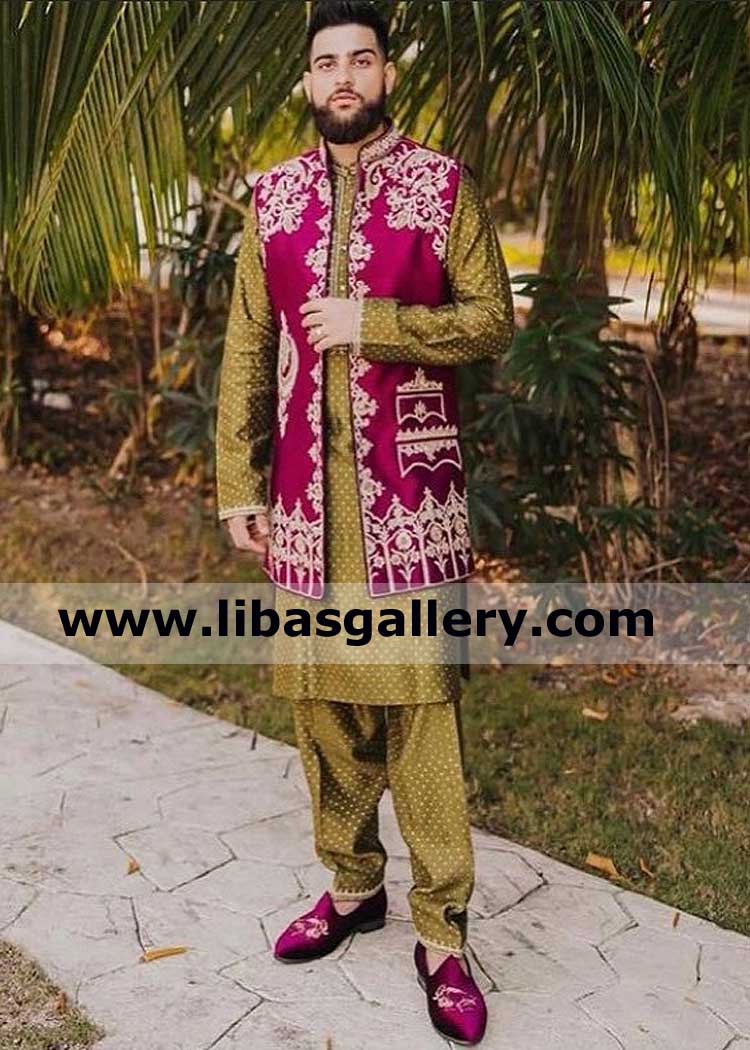 Beautiful Embroidered Waist Coat Celebrity Style