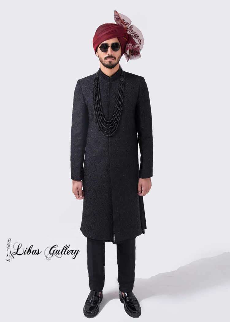 Exquisite black Groom Wedding sherwani